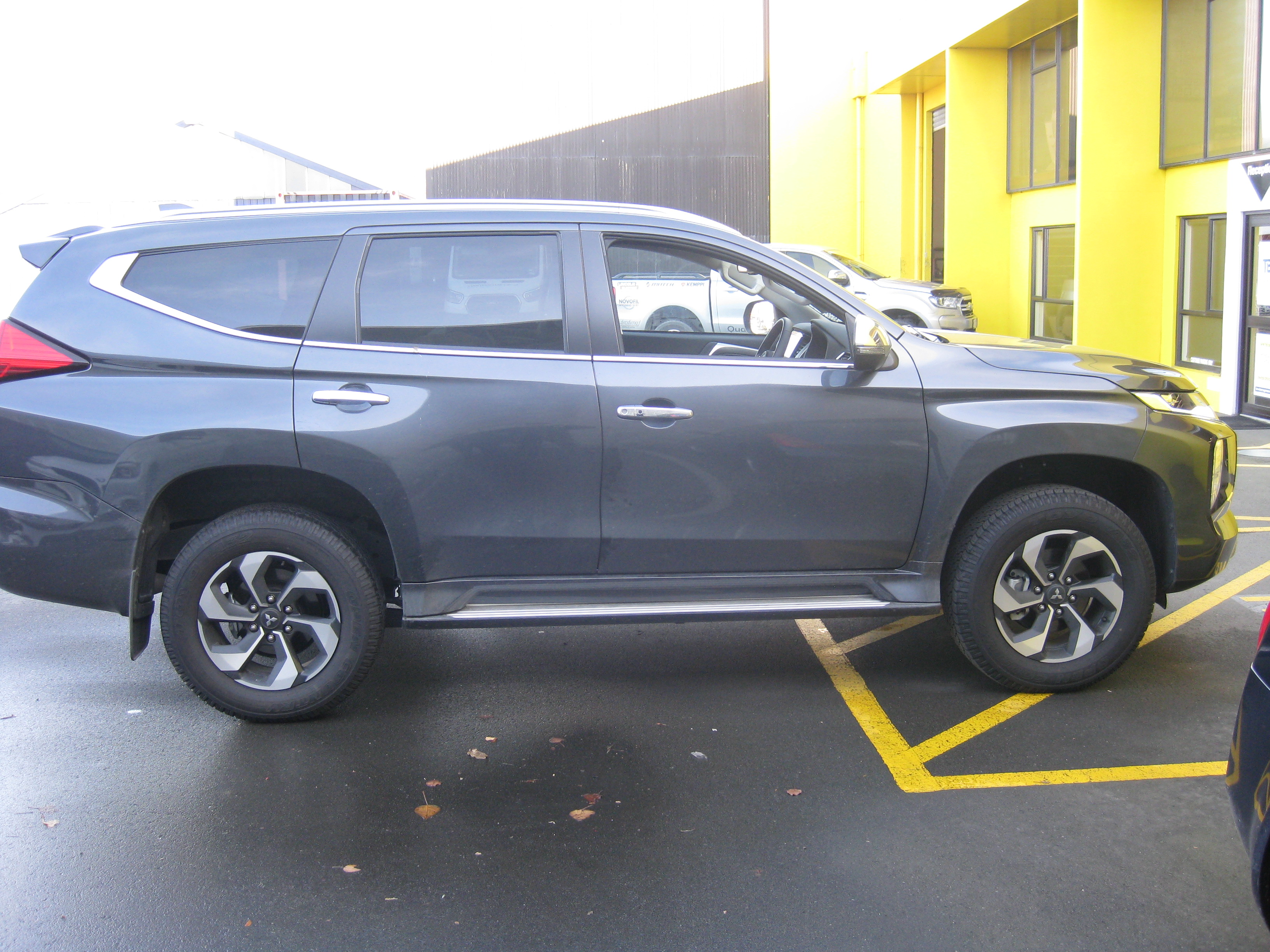 MITSUBISHI PAJERO SPORT STATIONWAGON 2025-CURRENT